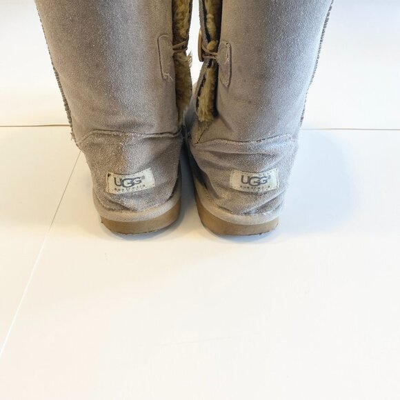 UGG Baily Button Sand-Tan Color Fur Lined Boots Genuine Leather Size 7 - Picture 3 of 9